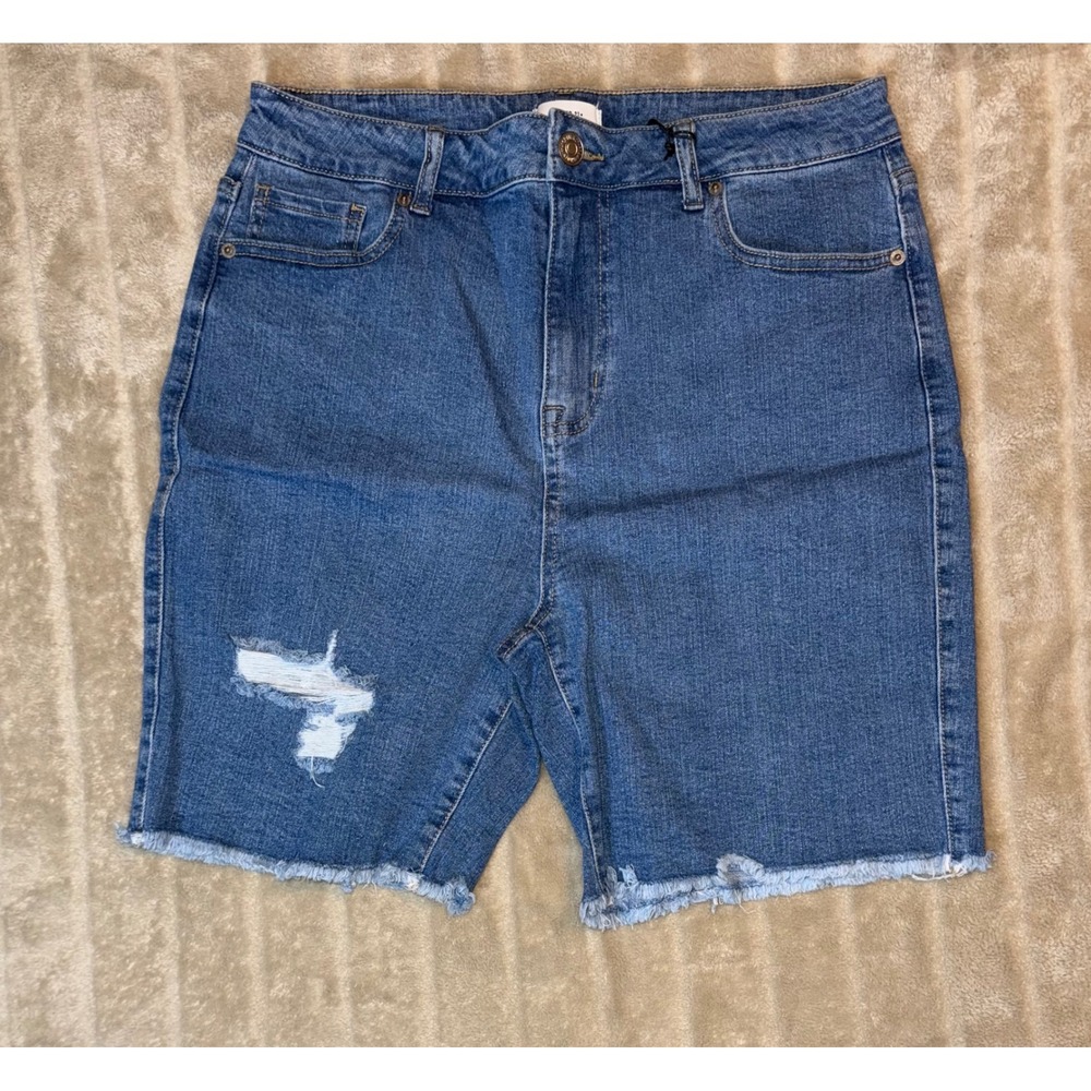 Frevr21 Shorts Distressed Frayed Hem Casual Blue Jean Shorts 12